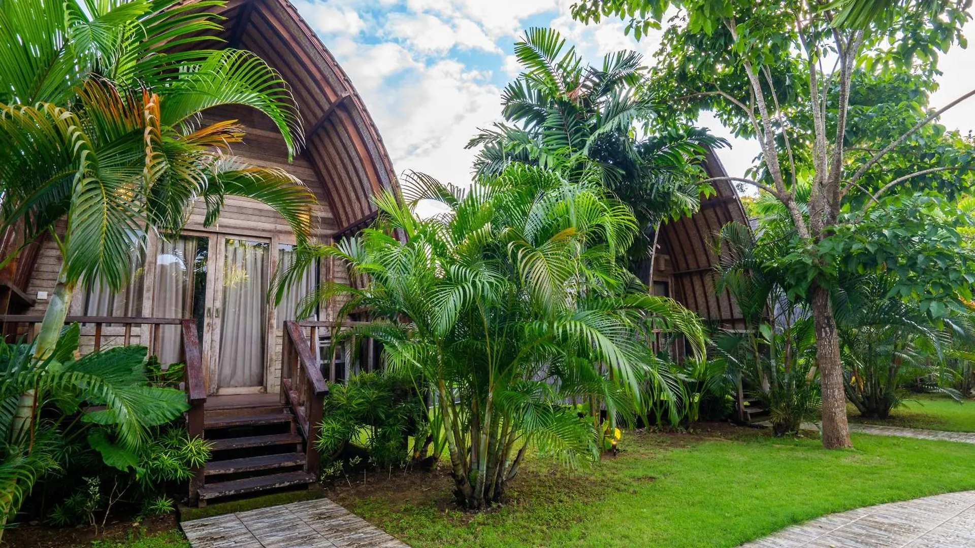Lumbung Bukit Resort Uluwatu 3*,  Endonezya